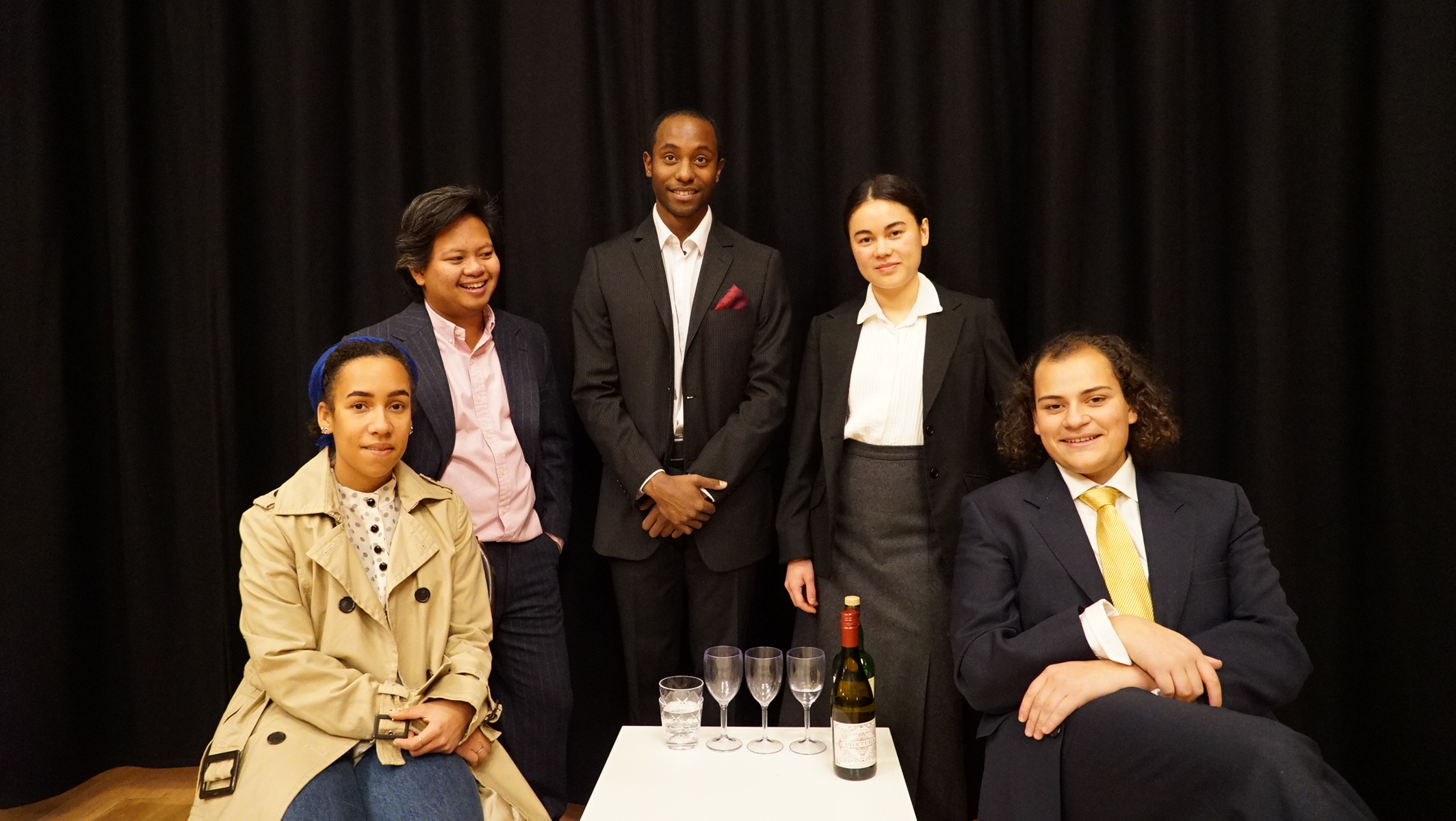 Frå studentproduksjon av Eit dukkehjem, 2019.