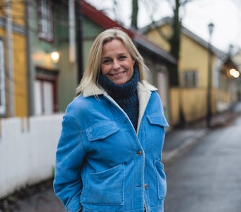 Solveig Kloppen er med i Juleroser i desember.