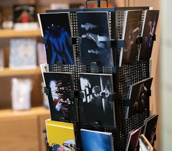 Postkort med ulike framsyningsfoto - 25,-