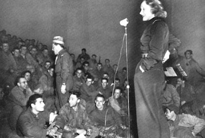Dietrich underheld dei franske soldatane, 1944.