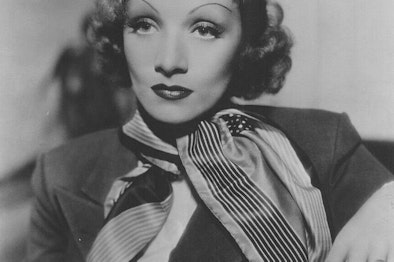 Marlene Dietrich - 1936.
